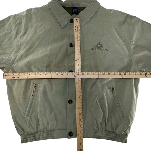 TRUMP PLAZA Men’s Size Large Olive Green Full Zip Jacket  READ BELOW! - Picture 5 of 6